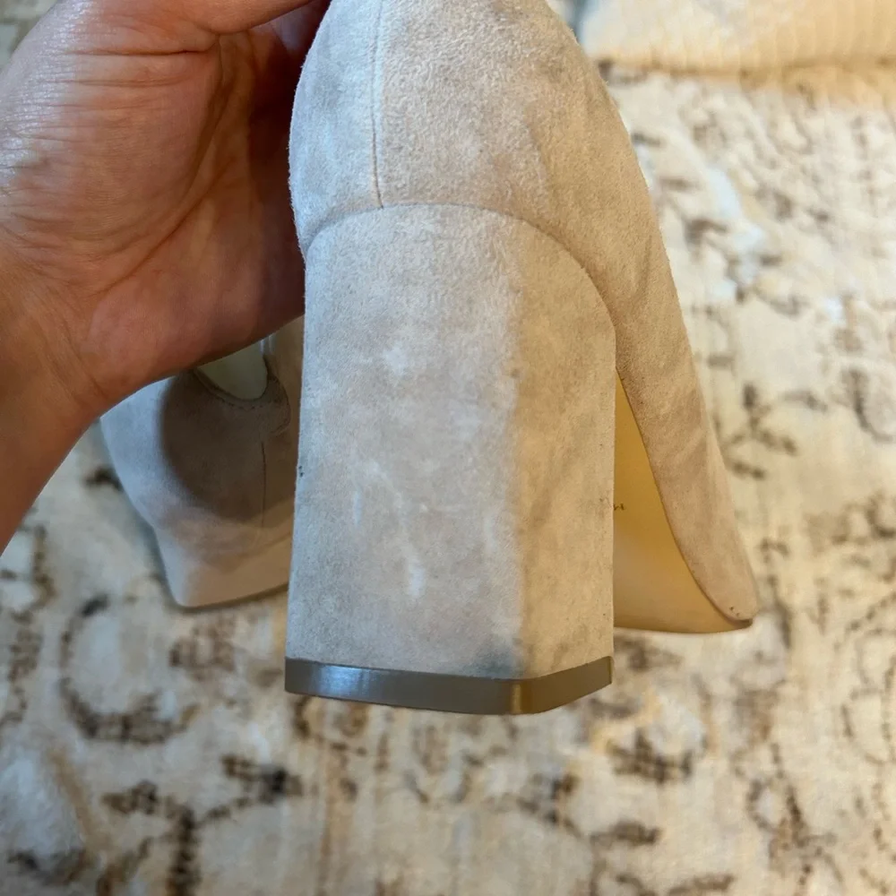 Marc Fisher LTD Beige Block Heel Pumps - Picture 4 of 5